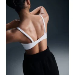 Alate Minimalist Light-Support Convertible Sports Bra