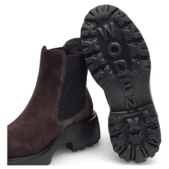 Aya S Chelsea Boot