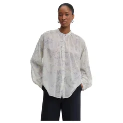 Bohemebluse i bomuldsvoile med forglemmigej-print
