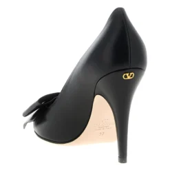Bowow Pointed Pump