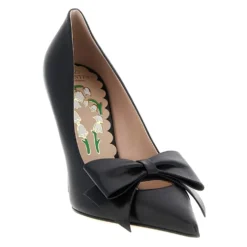 Bowow Pointed Pump