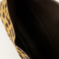 Cassandre Pouch