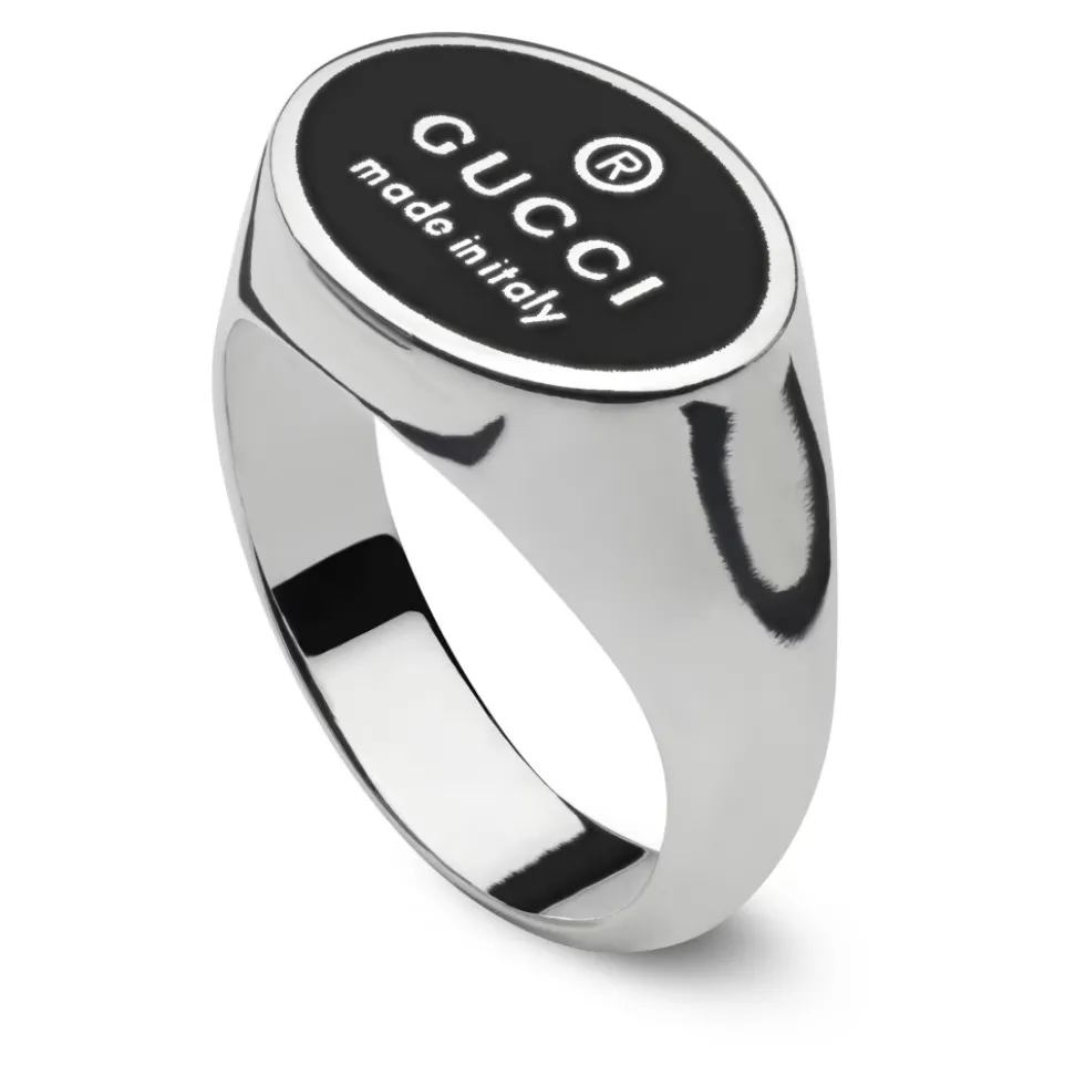 Chevalier Ring