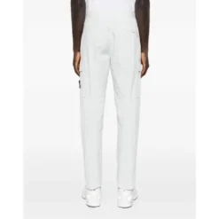 Chinos