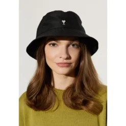 De Coeur Stud Bucket Hat