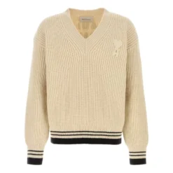 De Coeur V-neck Sweater