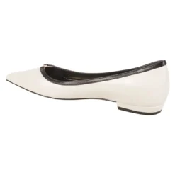 Double T Buckle Pointed Toe Ballerinaer
