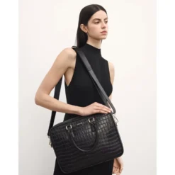 Elegant præget læder computertaske