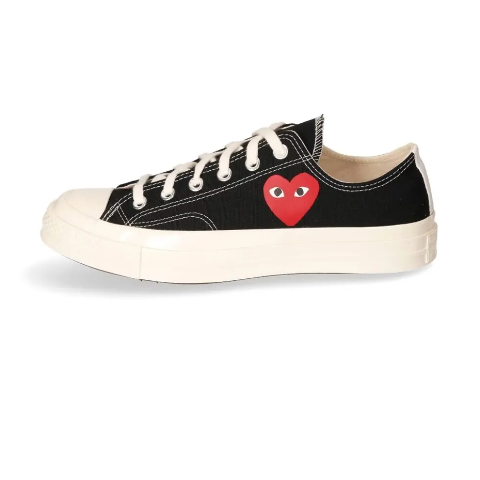 Flacher Canvas Sneaker