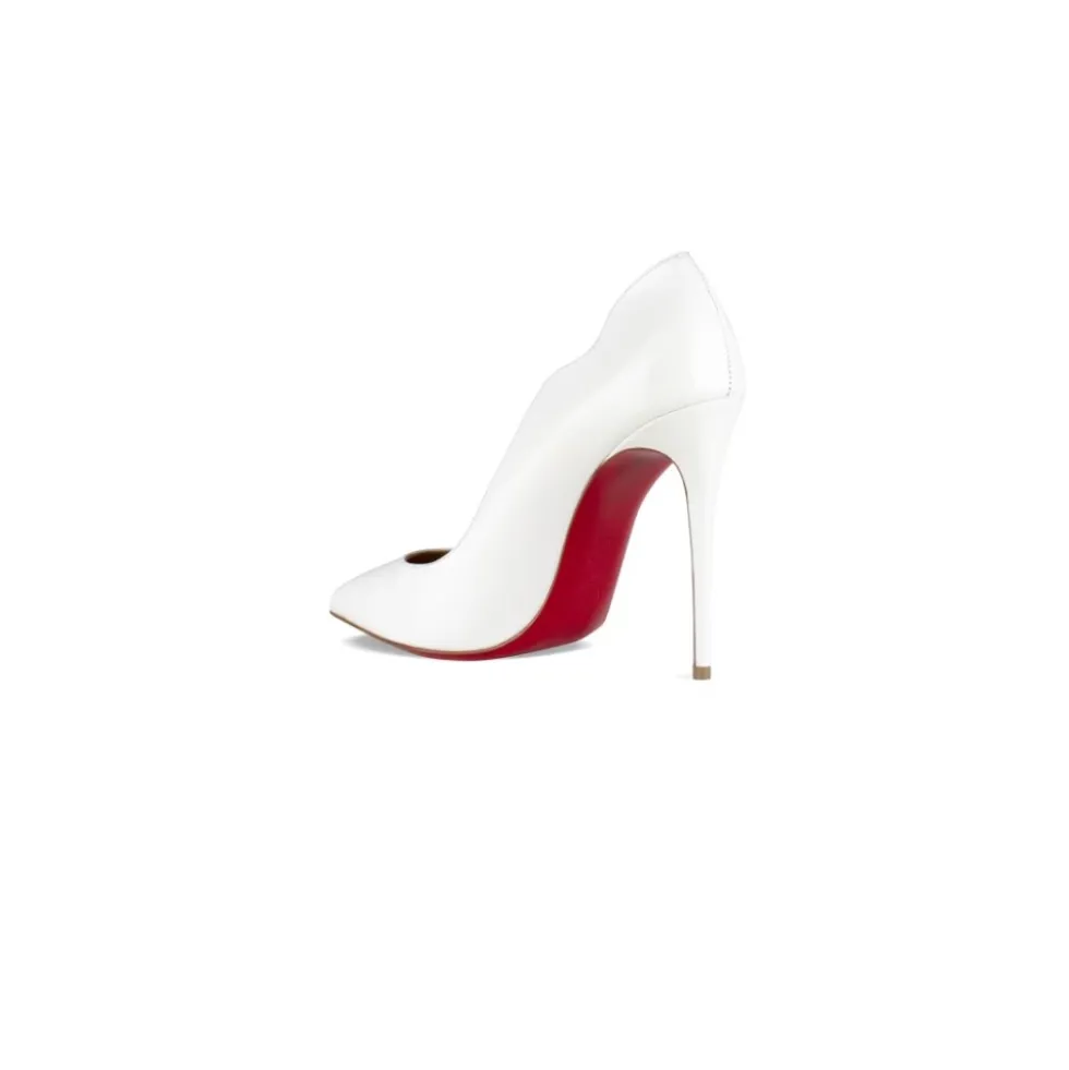 Hot Chick Pumps