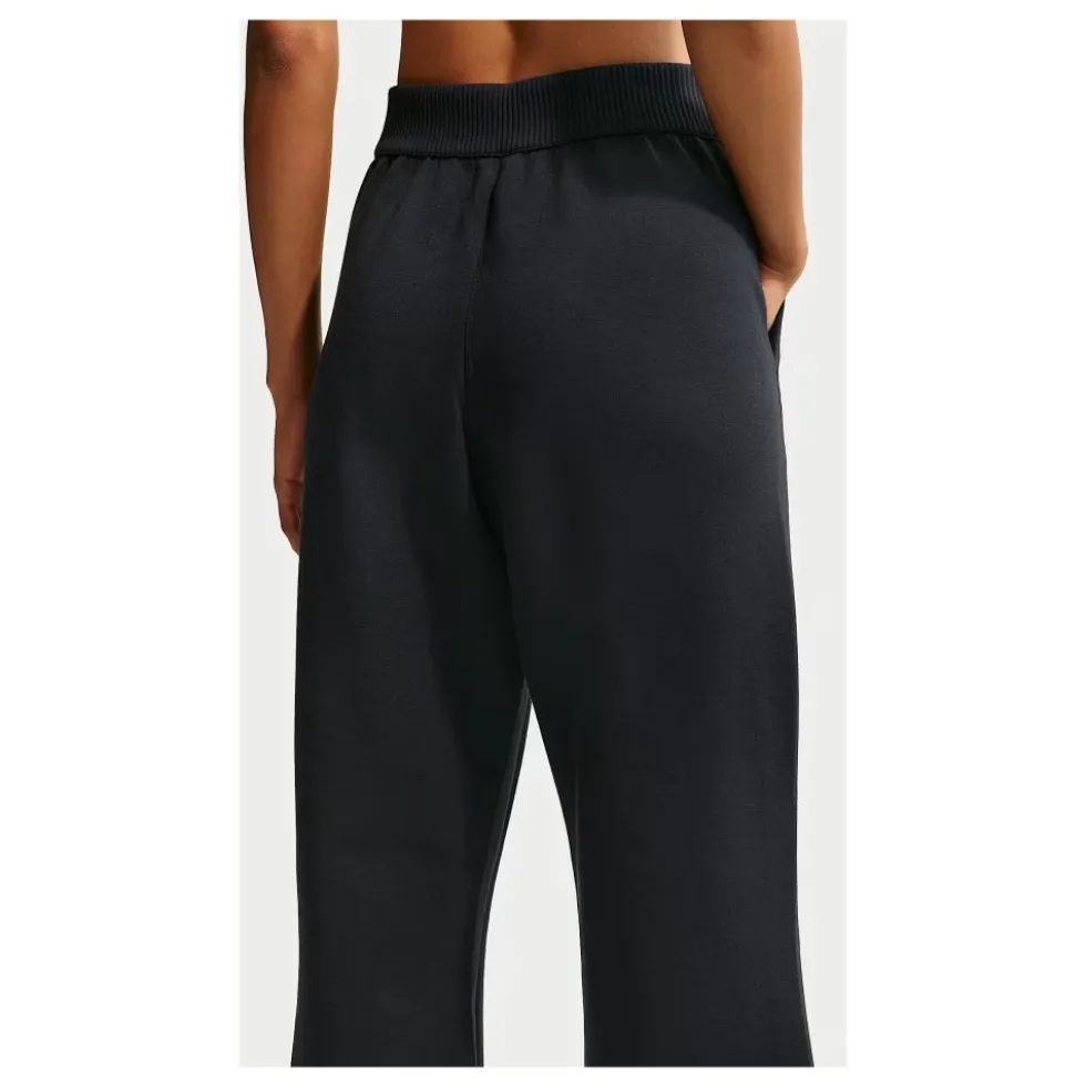 ImpossiblySoft Dri-FIT High-Waisted Loose Flared Pants