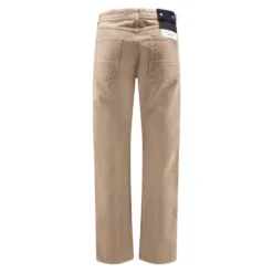 J100005 Straight Jeans
