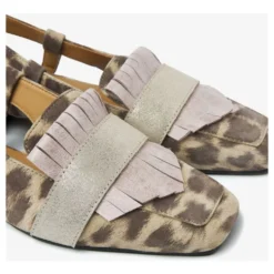 Julie Lindi Slingbacks