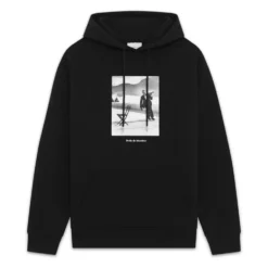 Le Hoodie Ice Skating Waiter