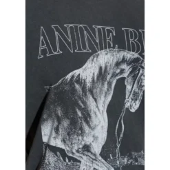 Lili Tee Horse