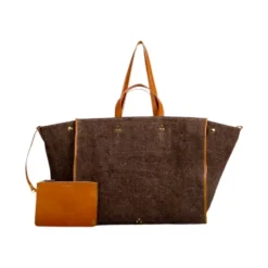 Léon L Tote Bag