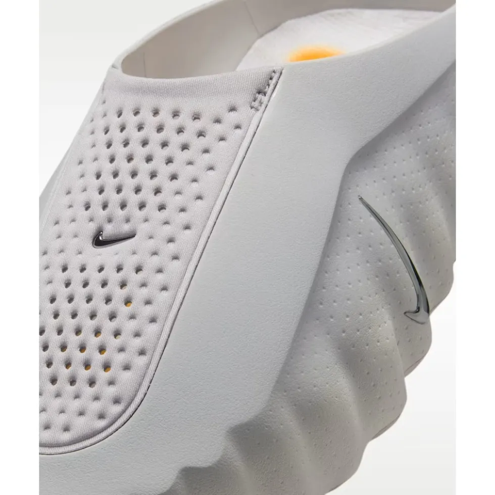 Low Top Women's Training Sneakers