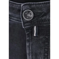 Nick Jeans