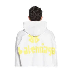 Oversized Unisex Hoodie med Distressed Logo