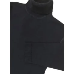 Ribstrikket rullekrave sweater