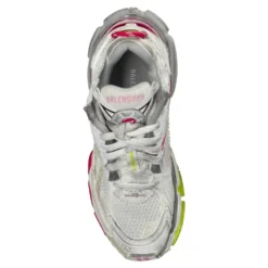 Runner Sneakers