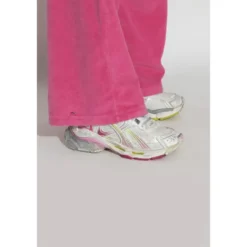 Runner Sneakers