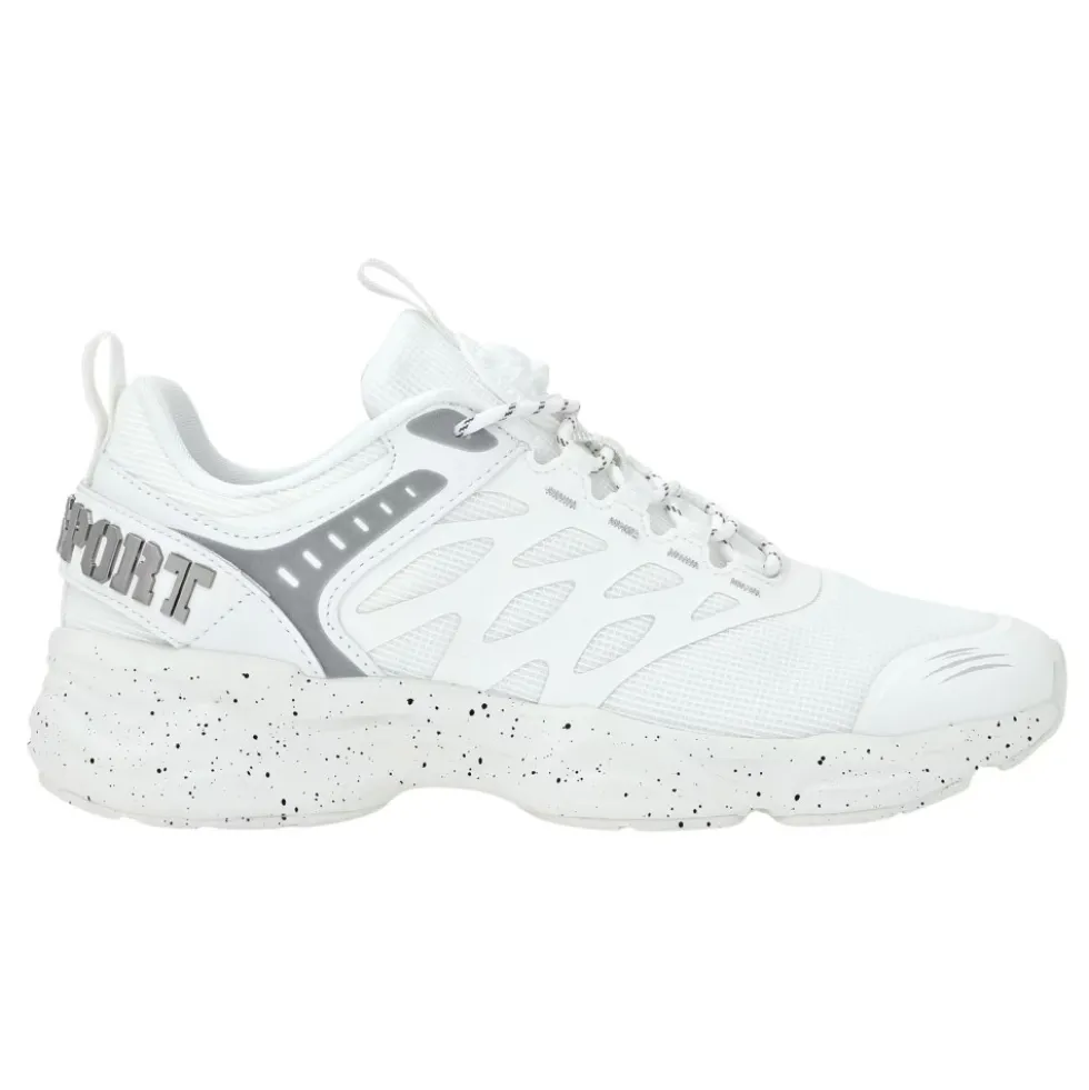 Runner Sneaker Scratch