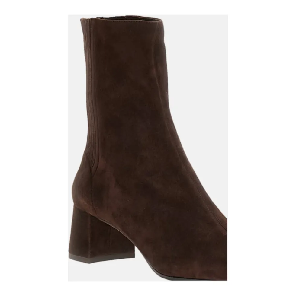 Saint Honoré Bootie 50