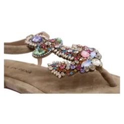 Sandal