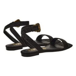 Sandal