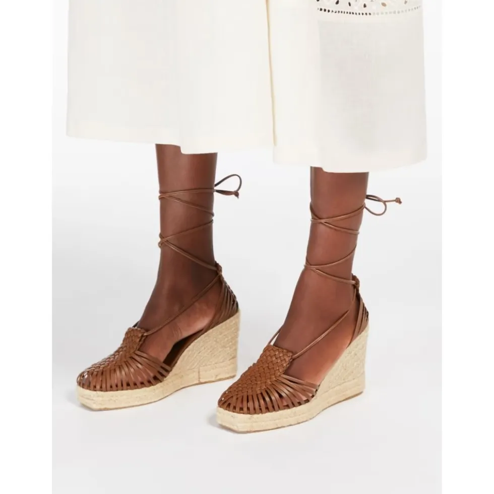 Sandaler med flettet læder og platform