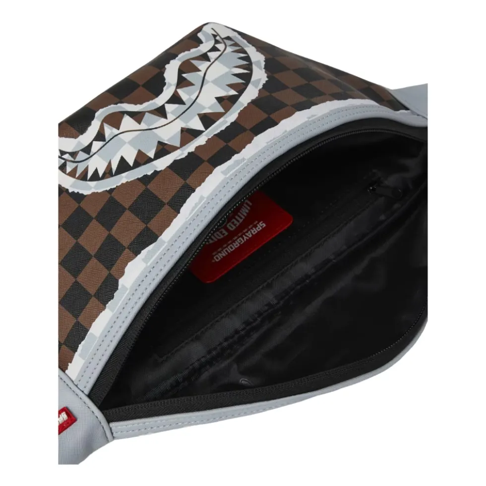 Savvy Crossbody
