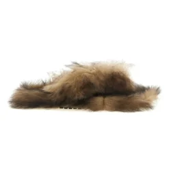 Shearling flip-flops