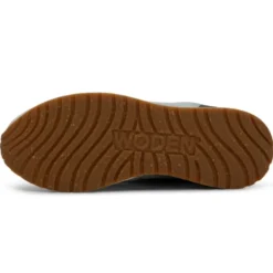 Smart Mode Sneakers