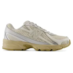 740 Sneaker