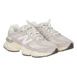 9060 Sneakers