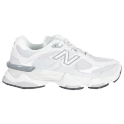 9060 Sneakers