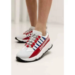 80197 02 Sneakers