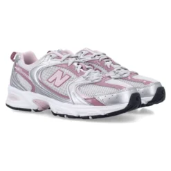 530 Sneakers