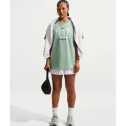 Sportswear Classic Oversized Cotton T-Shirt