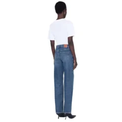 Straight Jeans