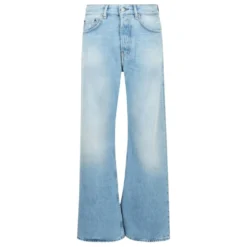Straight Jeans