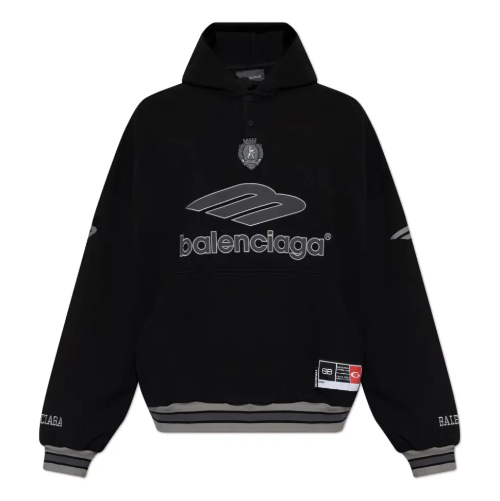 Sweatshirt med patches