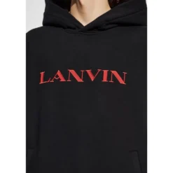 Sweatshirts & Hoodies