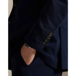 Tailored Blazer