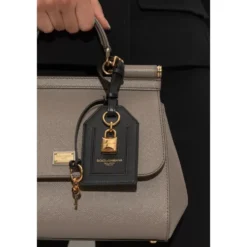 Taske charm