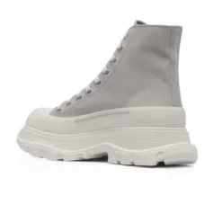 Tread Slick Lace Up