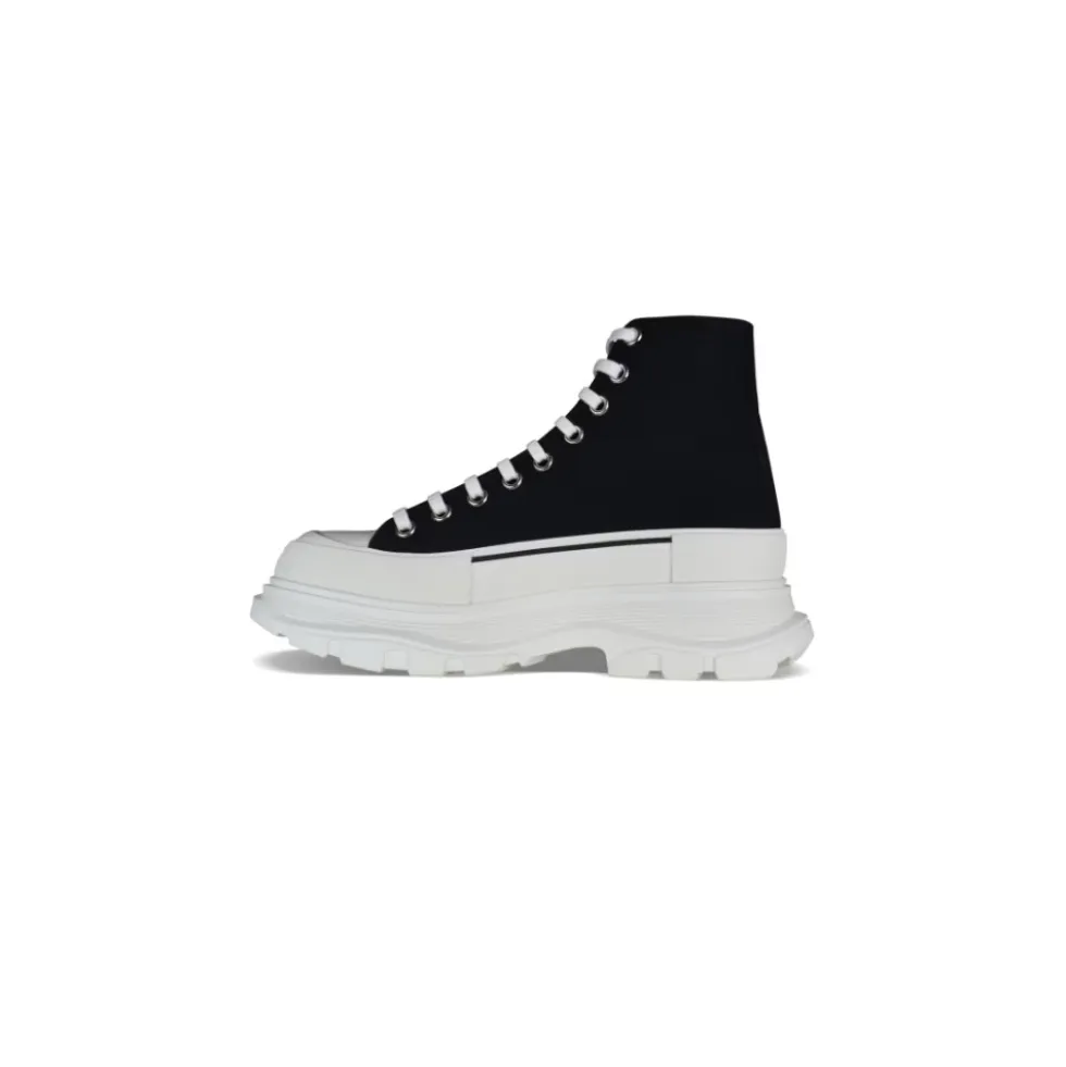 Tread Slick Lace Up
