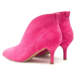 Valentine Low Cut Suede