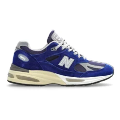 991v2 Sneakers